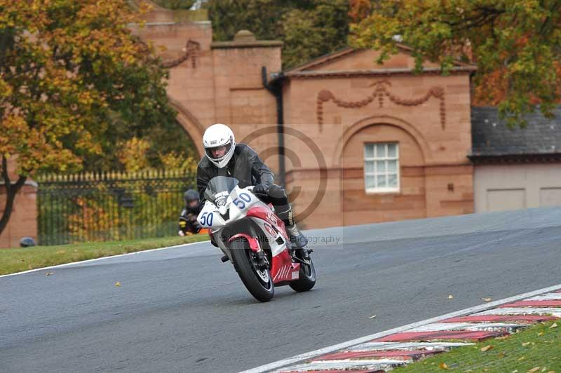Motorcycle action photographs;Trackday digital images;event digital images;eventdigitalimages;no limits trackday;oulton park;oulton park circuit cheshire;oulton park photographs;peter wileman photography;trackday;trackday photos