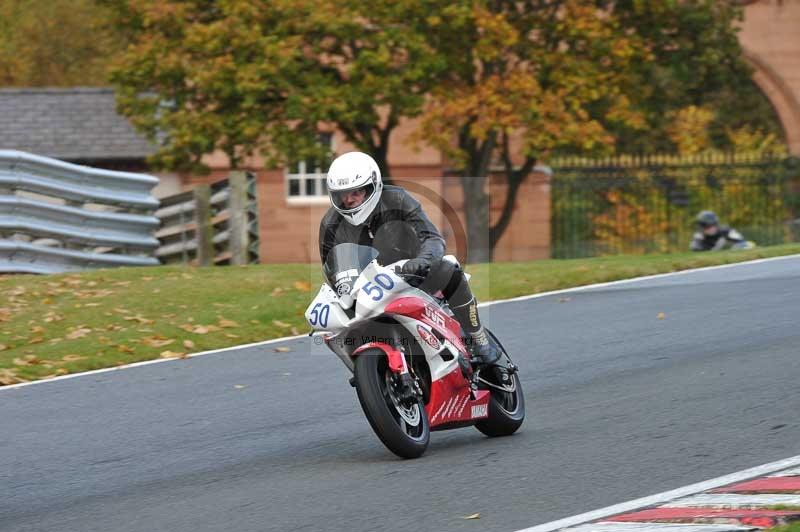 Motorcycle action photographs;Trackday digital images;event digital images;eventdigitalimages;no limits trackday;oulton park;oulton park circuit cheshire;oulton park photographs;peter wileman photography;trackday;trackday photos