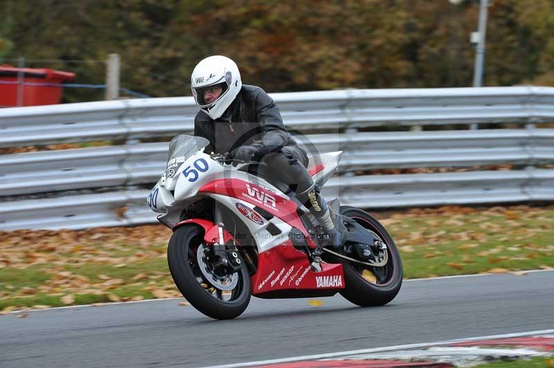 Motorcycle action photographs;Trackday digital images;event digital images;eventdigitalimages;no limits trackday;oulton park;oulton park circuit cheshire;oulton park photographs;peter wileman photography;trackday;trackday photos
