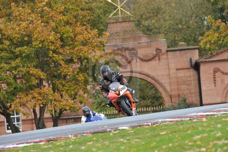 Motorcycle action photographs;Trackday digital images;event digital images;eventdigitalimages;no limits trackday;oulton park;oulton park circuit cheshire;oulton park photographs;peter wileman photography;trackday;trackday photos
