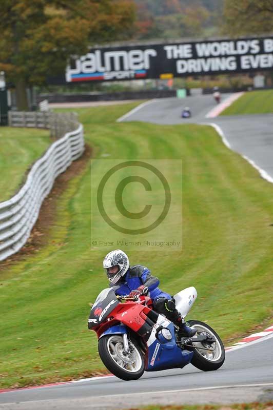 Motorcycle action photographs;Trackday digital images;event digital images;eventdigitalimages;no limits trackday;oulton park;oulton park circuit cheshire;oulton park photographs;peter wileman photography;trackday;trackday photos