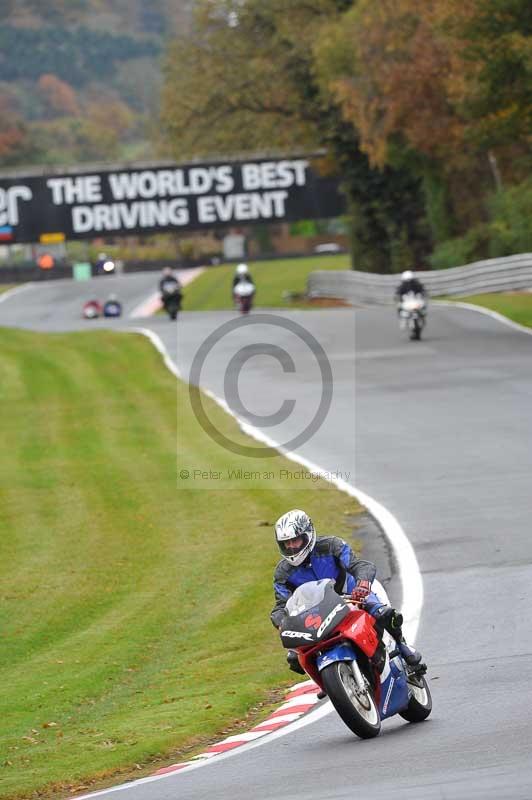 Motorcycle action photographs;Trackday digital images;event digital images;eventdigitalimages;no limits trackday;oulton park;oulton park circuit cheshire;oulton park photographs;peter wileman photography;trackday;trackday photos