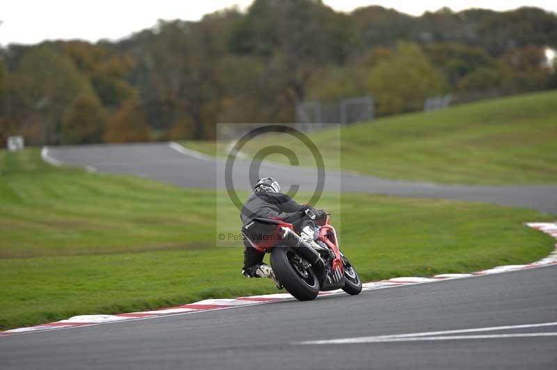 Motorcycle action photographs;Trackday digital images;event digital images;eventdigitalimages;no limits trackday;oulton park;oulton park circuit cheshire;oulton park photographs;peter wileman photography;trackday;trackday photos