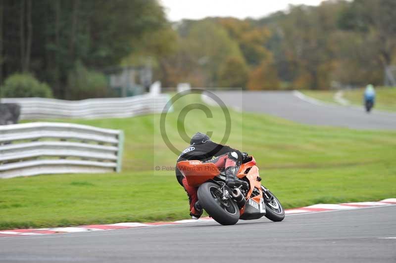 Motorcycle action photographs;Trackday digital images;event digital images;eventdigitalimages;no limits trackday;oulton park;oulton park circuit cheshire;oulton park photographs;peter wileman photography;trackday;trackday photos