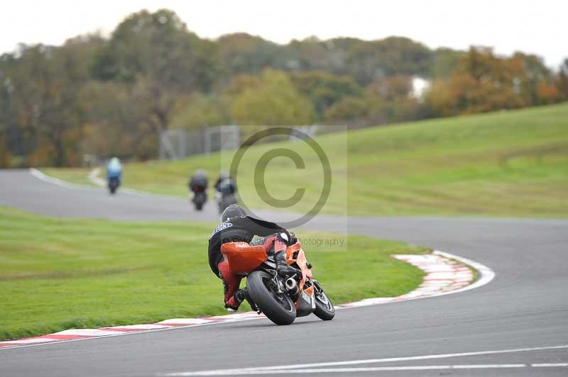 Motorcycle action photographs;Trackday digital images;event digital images;eventdigitalimages;no limits trackday;oulton park;oulton park circuit cheshire;oulton park photographs;peter wileman photography;trackday;trackday photos