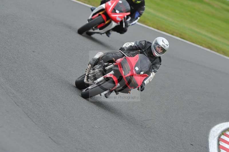 Motorcycle action photographs;Trackday digital images;event digital images;eventdigitalimages;no limits trackday;oulton park;oulton park circuit cheshire;oulton park photographs;peter wileman photography;trackday;trackday photos