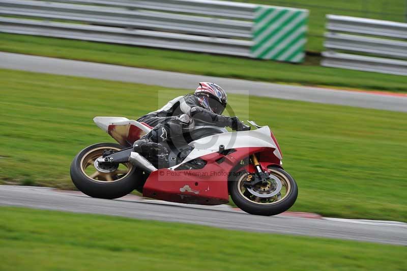 Motorcycle action photographs;Trackday digital images;event digital images;eventdigitalimages;no limits trackday;oulton park;oulton park circuit cheshire;oulton park photographs;peter wileman photography;trackday;trackday photos
