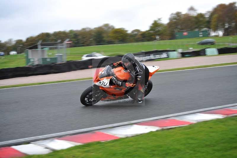 Motorcycle action photographs;Trackday digital images;event digital images;eventdigitalimages;no limits trackday;oulton park;oulton park circuit cheshire;oulton park photographs;peter wileman photography;trackday;trackday photos