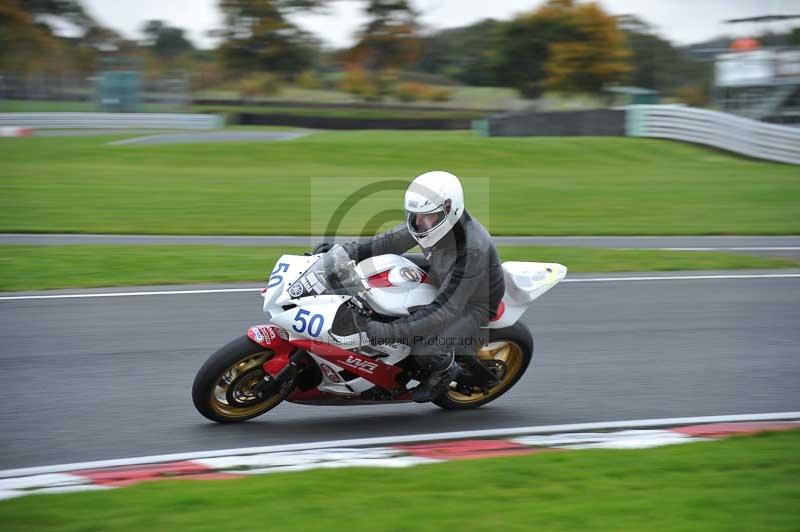 Motorcycle action photographs;Trackday digital images;event digital images;eventdigitalimages;no limits trackday;oulton park;oulton park circuit cheshire;oulton park photographs;peter wileman photography;trackday;trackday photos