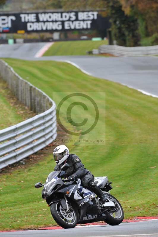 Motorcycle action photographs;Trackday digital images;event digital images;eventdigitalimages;no limits trackday;oulton park;oulton park circuit cheshire;oulton park photographs;peter wileman photography;trackday;trackday photos