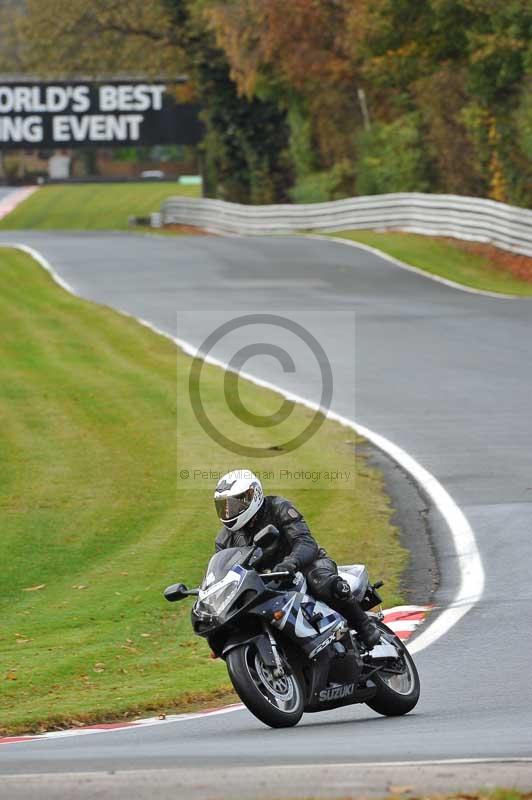 Motorcycle action photographs;Trackday digital images;event digital images;eventdigitalimages;no limits trackday;oulton park;oulton park circuit cheshire;oulton park photographs;peter wileman photography;trackday;trackday photos