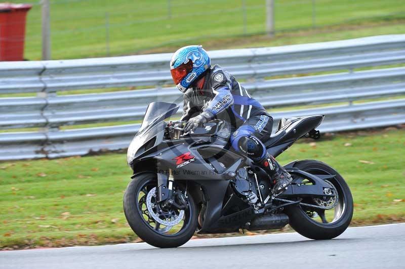Motorcycle action photographs;Trackday digital images;event digital images;eventdigitalimages;no limits trackday;oulton park;oulton park circuit cheshire;oulton park photographs;peter wileman photography;trackday;trackday photos