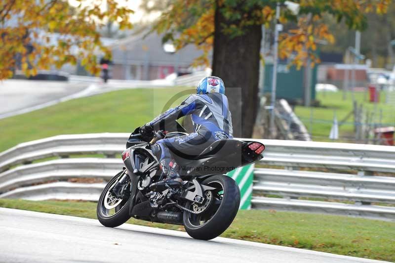 Motorcycle action photographs;Trackday digital images;event digital images;eventdigitalimages;no limits trackday;oulton park;oulton park circuit cheshire;oulton park photographs;peter wileman photography;trackday;trackday photos