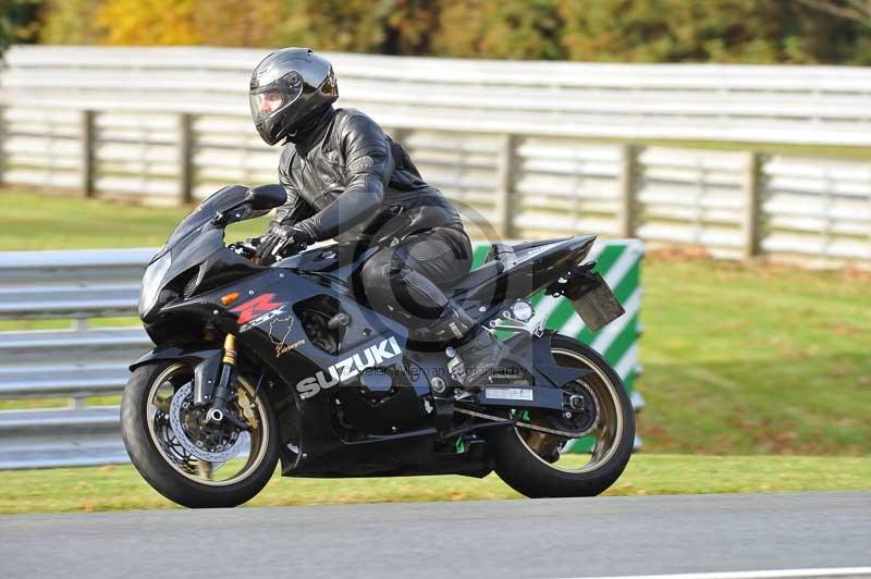 Motorcycle action photographs;Trackday digital images;event digital images;eventdigitalimages;no limits trackday;oulton park;oulton park circuit cheshire;oulton park photographs;peter wileman photography;trackday;trackday photos