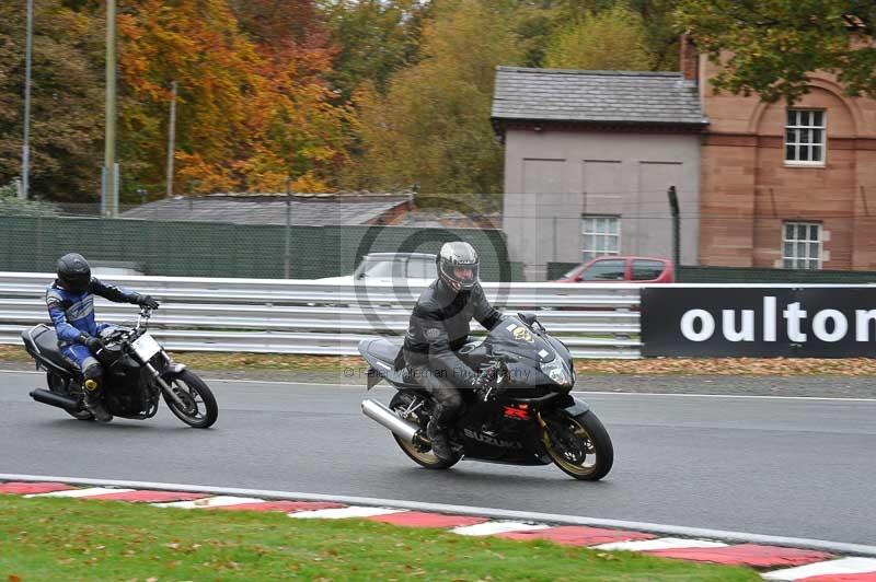 Motorcycle action photographs;Trackday digital images;event digital images;eventdigitalimages;no limits trackday;oulton park;oulton park circuit cheshire;oulton park photographs;peter wileman photography;trackday;trackday photos