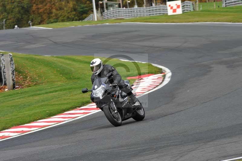 Motorcycle action photographs;Trackday digital images;event digital images;eventdigitalimages;no limits trackday;oulton park;oulton park circuit cheshire;oulton park photographs;peter wileman photography;trackday;trackday photos