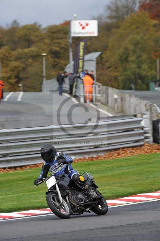 Motorcycle action photographs;Trackday digital images;event digital images;eventdigitalimages;no limits trackday;oulton park;oulton park circuit cheshire;oulton park photographs;peter wileman photography;trackday;trackday photos