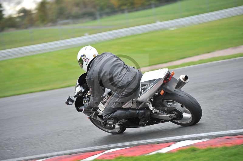 Motorcycle action photographs;Trackday digital images;event digital images;eventdigitalimages;no limits trackday;oulton park;oulton park circuit cheshire;oulton park photographs;peter wileman photography;trackday;trackday photos