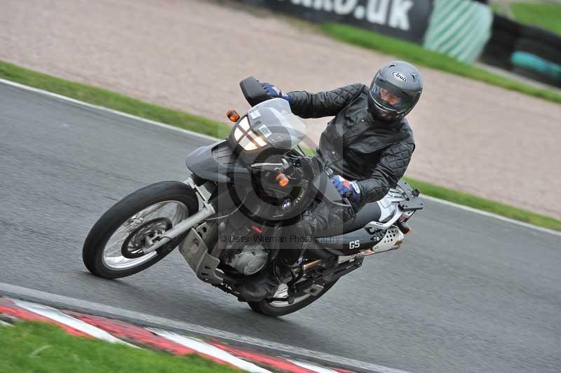 Motorcycle action photographs;Trackday digital images;event digital images;eventdigitalimages;no limits trackday;oulton park;oulton park circuit cheshire;oulton park photographs;peter wileman photography;trackday;trackday photos