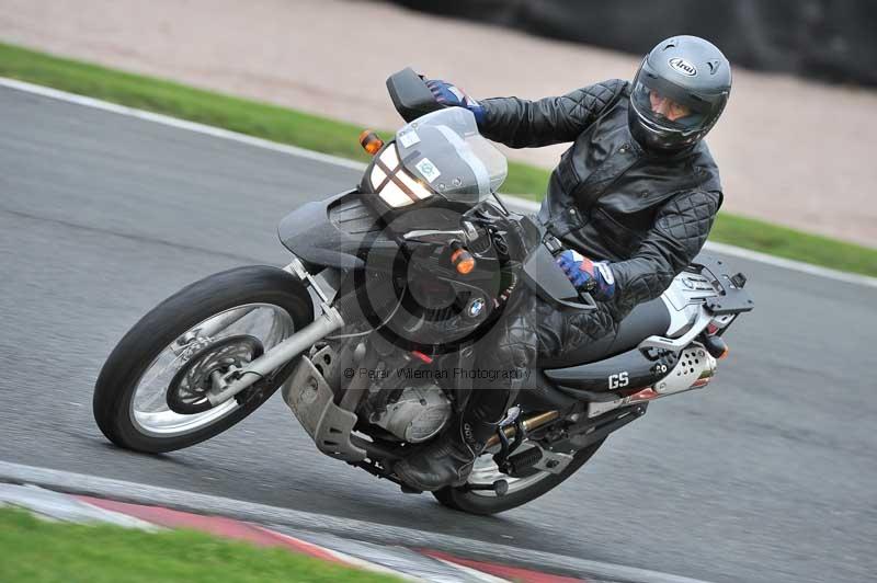Motorcycle action photographs;Trackday digital images;event digital images;eventdigitalimages;no limits trackday;oulton park;oulton park circuit cheshire;oulton park photographs;peter wileman photography;trackday;trackday photos