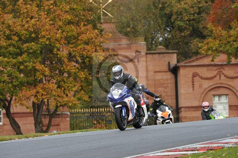 Motorcycle action photographs;Trackday digital images;event digital images;eventdigitalimages;no limits trackday;oulton park;oulton park circuit cheshire;oulton park photographs;peter wileman photography;trackday;trackday photos