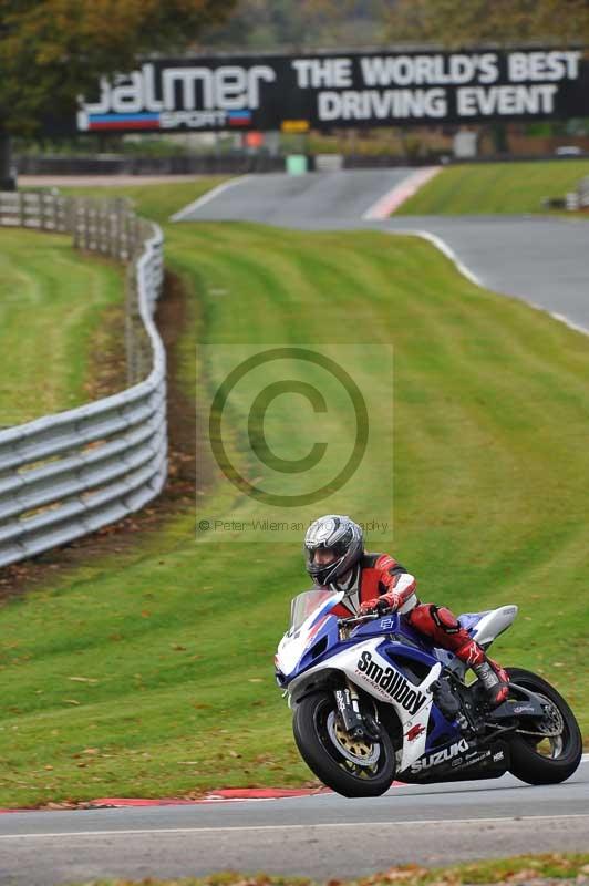 Motorcycle action photographs;Trackday digital images;event digital images;eventdigitalimages;no limits trackday;oulton park;oulton park circuit cheshire;oulton park photographs;peter wileman photography;trackday;trackday photos