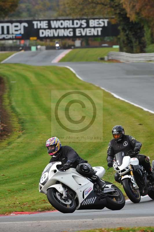 Motorcycle action photographs;Trackday digital images;event digital images;eventdigitalimages;no limits trackday;oulton park;oulton park circuit cheshire;oulton park photographs;peter wileman photography;trackday;trackday photos