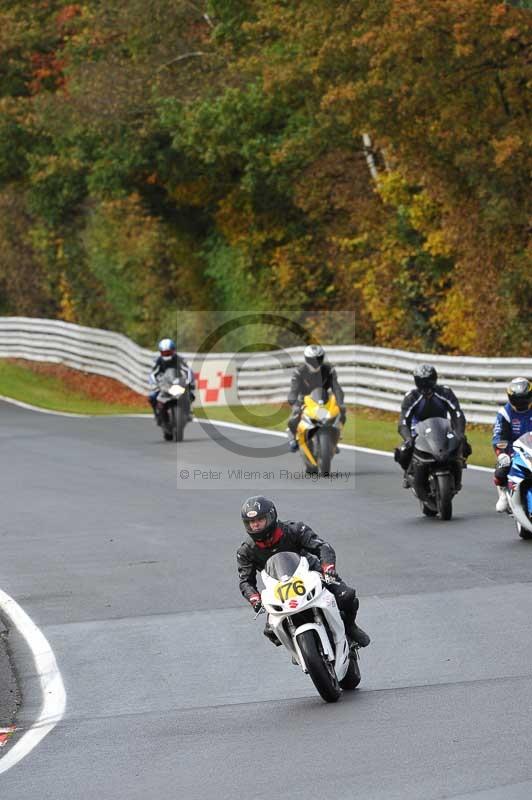 Motorcycle action photographs;Trackday digital images;event digital images;eventdigitalimages;no limits trackday;oulton park;oulton park circuit cheshire;oulton park photographs;peter wileman photography;trackday;trackday photos