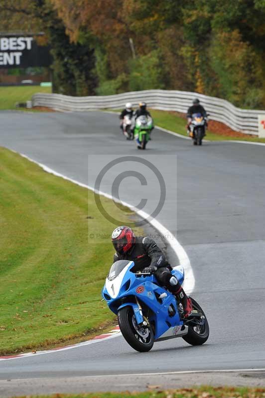 Motorcycle action photographs;Trackday digital images;event digital images;eventdigitalimages;no limits trackday;oulton park;oulton park circuit cheshire;oulton park photographs;peter wileman photography;trackday;trackday photos