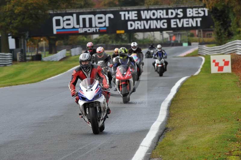 Motorcycle action photographs;Trackday digital images;event digital images;eventdigitalimages;no limits trackday;oulton park;oulton park circuit cheshire;oulton park photographs;peter wileman photography;trackday;trackday photos