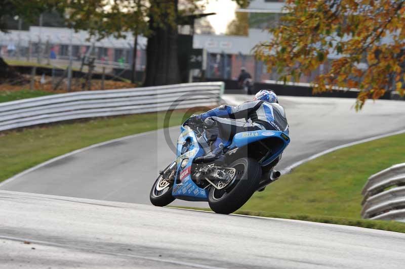 Motorcycle action photographs;Trackday digital images;event digital images;eventdigitalimages;no limits trackday;oulton park;oulton park circuit cheshire;oulton park photographs;peter wileman photography;trackday;trackday photos