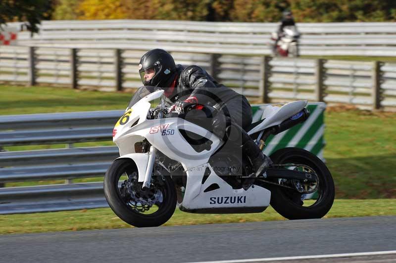 Motorcycle action photographs;Trackday digital images;event digital images;eventdigitalimages;no limits trackday;oulton park;oulton park circuit cheshire;oulton park photographs;peter wileman photography;trackday;trackday photos