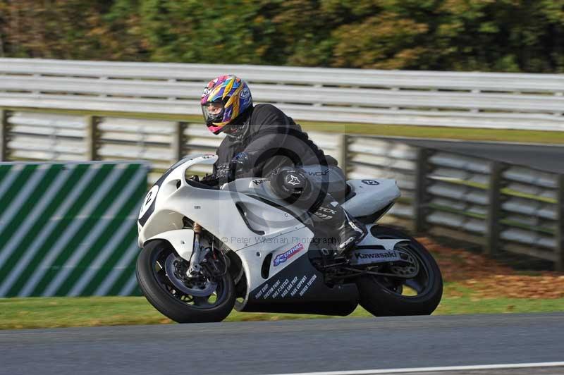Motorcycle action photographs;Trackday digital images;event digital images;eventdigitalimages;no limits trackday;oulton park;oulton park circuit cheshire;oulton park photographs;peter wileman photography;trackday;trackday photos