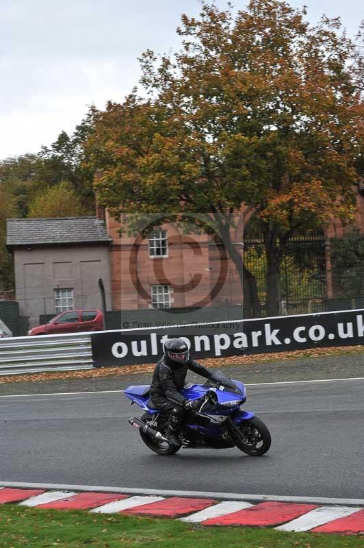 Motorcycle action photographs;Trackday digital images;event digital images;eventdigitalimages;no limits trackday;oulton park;oulton park circuit cheshire;oulton park photographs;peter wileman photography;trackday;trackday photos