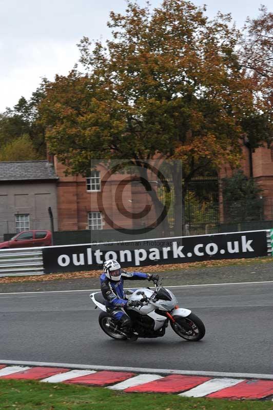 Motorcycle action photographs;Trackday digital images;event digital images;eventdigitalimages;no limits trackday;oulton park;oulton park circuit cheshire;oulton park photographs;peter wileman photography;trackday;trackday photos