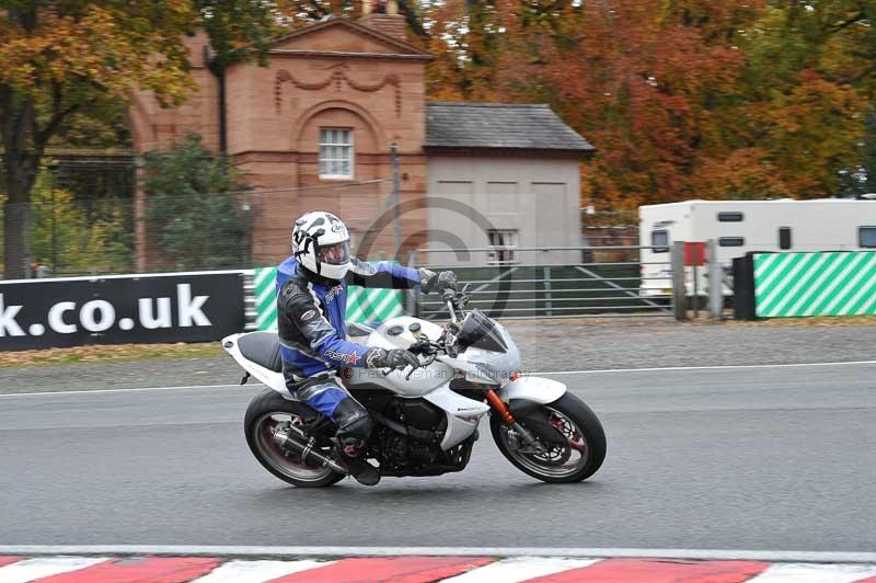 Motorcycle action photographs;Trackday digital images;event digital images;eventdigitalimages;no limits trackday;oulton park;oulton park circuit cheshire;oulton park photographs;peter wileman photography;trackday;trackday photos
