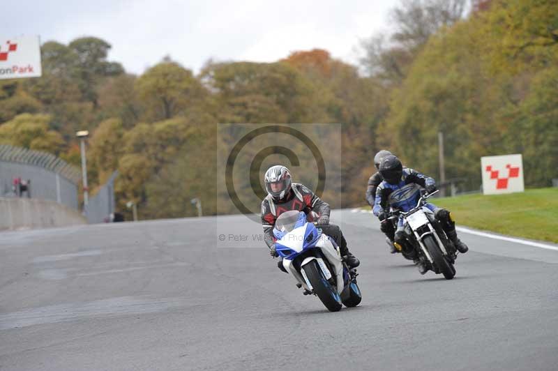 Motorcycle action photographs;Trackday digital images;event digital images;eventdigitalimages;no limits trackday;oulton park;oulton park circuit cheshire;oulton park photographs;peter wileman photography;trackday;trackday photos