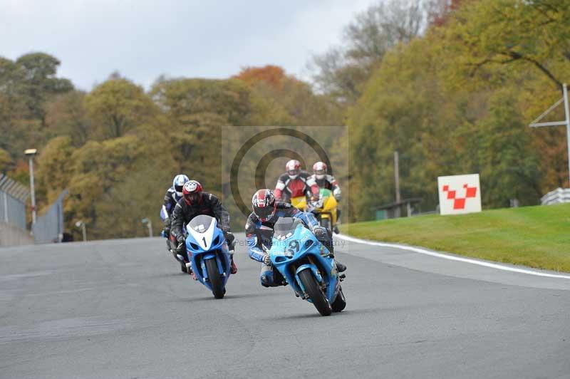 Motorcycle action photographs;Trackday digital images;event digital images;eventdigitalimages;no limits trackday;oulton park;oulton park circuit cheshire;oulton park photographs;peter wileman photography;trackday;trackday photos
