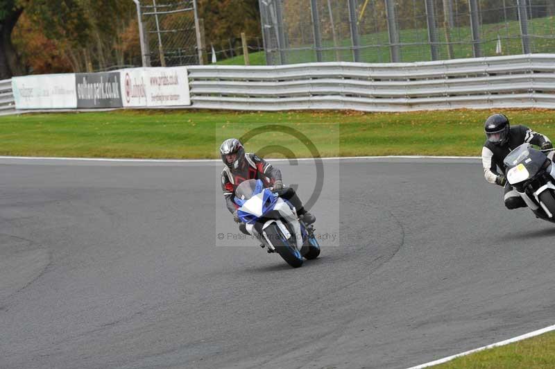 Motorcycle action photographs;Trackday digital images;event digital images;eventdigitalimages;no limits trackday;oulton park;oulton park circuit cheshire;oulton park photographs;peter wileman photography;trackday;trackday photos