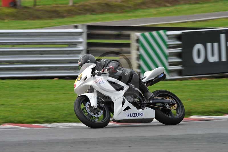 Motorcycle action photographs;Trackday digital images;event digital images;eventdigitalimages;no limits trackday;oulton park;oulton park circuit cheshire;oulton park photographs;peter wileman photography;trackday;trackday photos