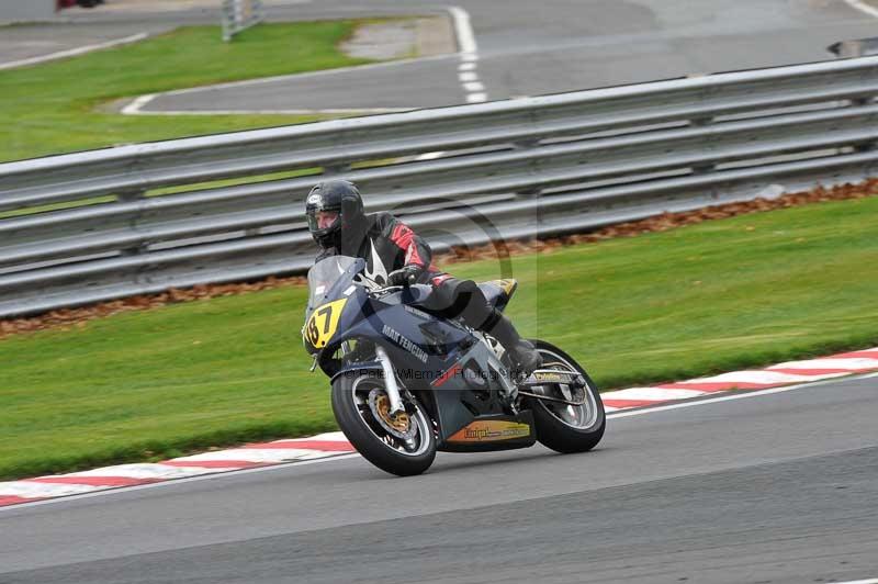 Motorcycle action photographs;Trackday digital images;event digital images;eventdigitalimages;no limits trackday;oulton park;oulton park circuit cheshire;oulton park photographs;peter wileman photography;trackday;trackday photos