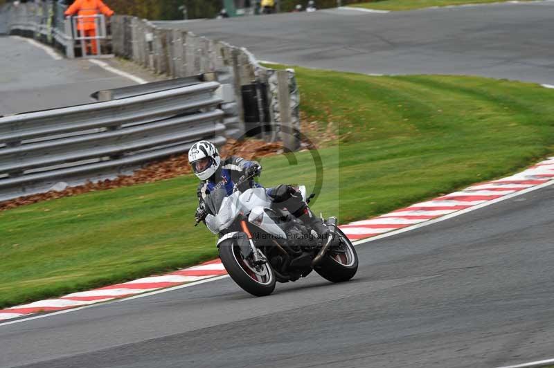 Motorcycle action photographs;Trackday digital images;event digital images;eventdigitalimages;no limits trackday;oulton park;oulton park circuit cheshire;oulton park photographs;peter wileman photography;trackday;trackday photos