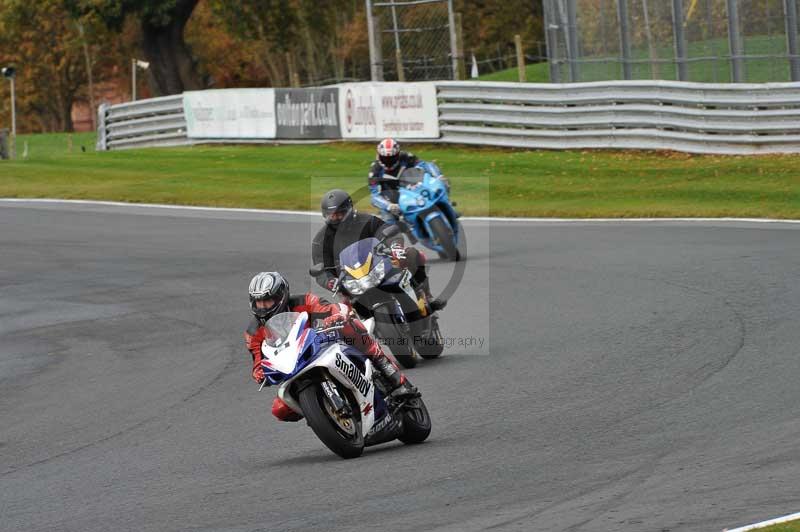 Motorcycle action photographs;Trackday digital images;event digital images;eventdigitalimages;no limits trackday;oulton park;oulton park circuit cheshire;oulton park photographs;peter wileman photography;trackday;trackday photos