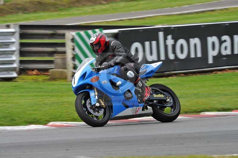 Motorcycle action photographs;Trackday digital images;event digital images;eventdigitalimages;no limits trackday;oulton park;oulton park circuit cheshire;oulton park photographs;peter wileman photography;trackday;trackday photos