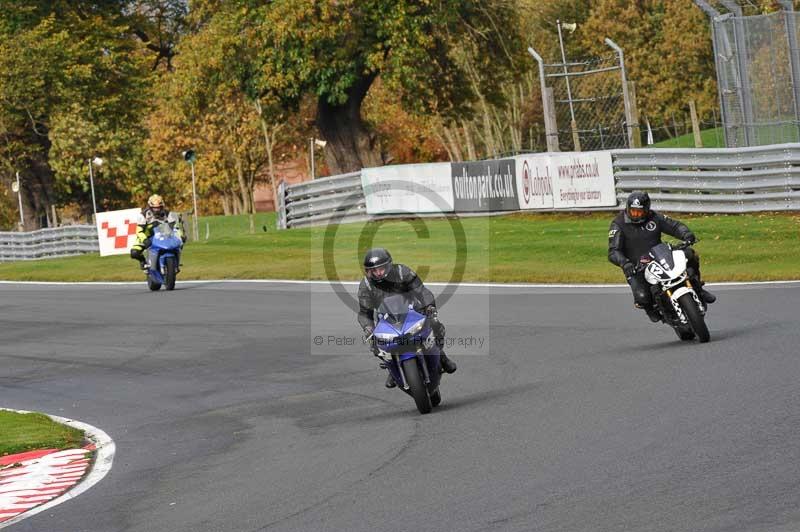 Motorcycle action photographs;Trackday digital images;event digital images;eventdigitalimages;no limits trackday;oulton park;oulton park circuit cheshire;oulton park photographs;peter wileman photography;trackday;trackday photos