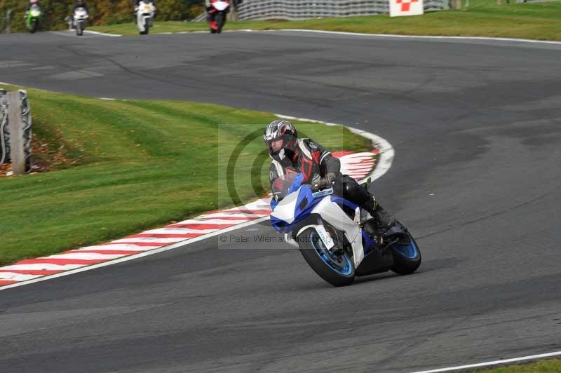 Motorcycle action photographs;Trackday digital images;event digital images;eventdigitalimages;no limits trackday;oulton park;oulton park circuit cheshire;oulton park photographs;peter wileman photography;trackday;trackday photos
