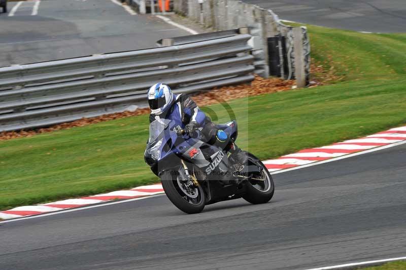 Motorcycle action photographs;Trackday digital images;event digital images;eventdigitalimages;no limits trackday;oulton park;oulton park circuit cheshire;oulton park photographs;peter wileman photography;trackday;trackday photos