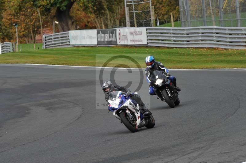 Motorcycle action photographs;Trackday digital images;event digital images;eventdigitalimages;no limits trackday;oulton park;oulton park circuit cheshire;oulton park photographs;peter wileman photography;trackday;trackday photos