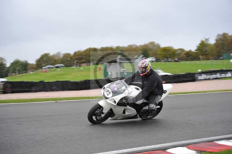 Motorcycle action photographs;Trackday digital images;event digital images;eventdigitalimages;no limits trackday;oulton park;oulton park circuit cheshire;oulton park photographs;peter wileman photography;trackday;trackday photos