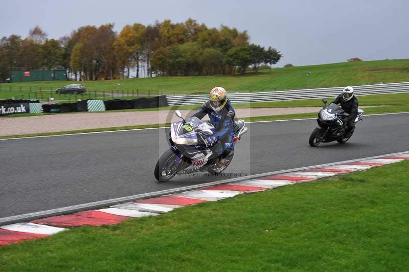 Motorcycle action photographs;Trackday digital images;event digital images;eventdigitalimages;no limits trackday;oulton park;oulton park circuit cheshire;oulton park photographs;peter wileman photography;trackday;trackday photos